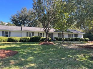 732 Forest Cir, Douglas, GA 31533