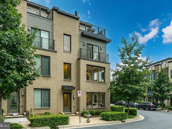 2nd image of 6727 Eames Way