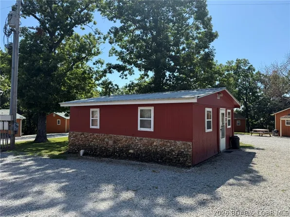 29793 Liars Loop Cabin 6, Warsaw, MO 65355