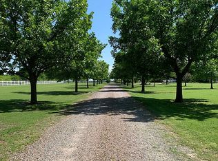 1449 Winn Rd, Collinsville, TX 76233