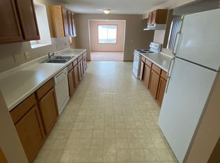 829 Reed Ave APT 1, Faribault, MN 55021