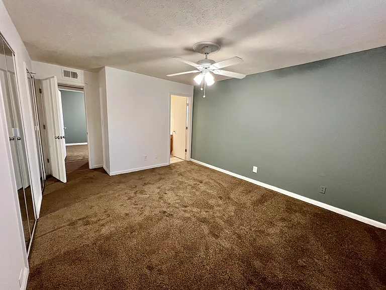 Countrybrook Apartments — Photo 56