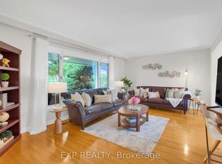 182 Derrydown Rd, Toronto, ON M3J1R8
