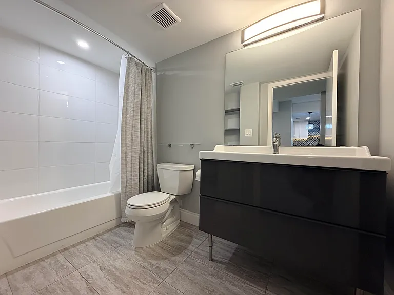 4501 W McNab Rd #11 — Photo 16