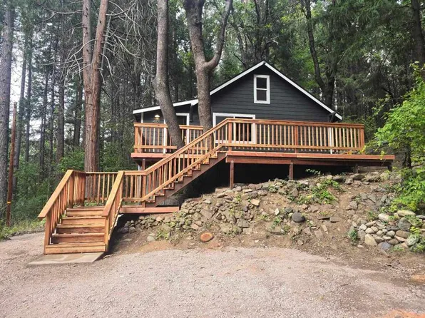 4101 Apple St, Dunsmuir, CA 96025
