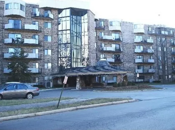 1275 Baldwin Ln Unit 411, Palatine, IL 60074