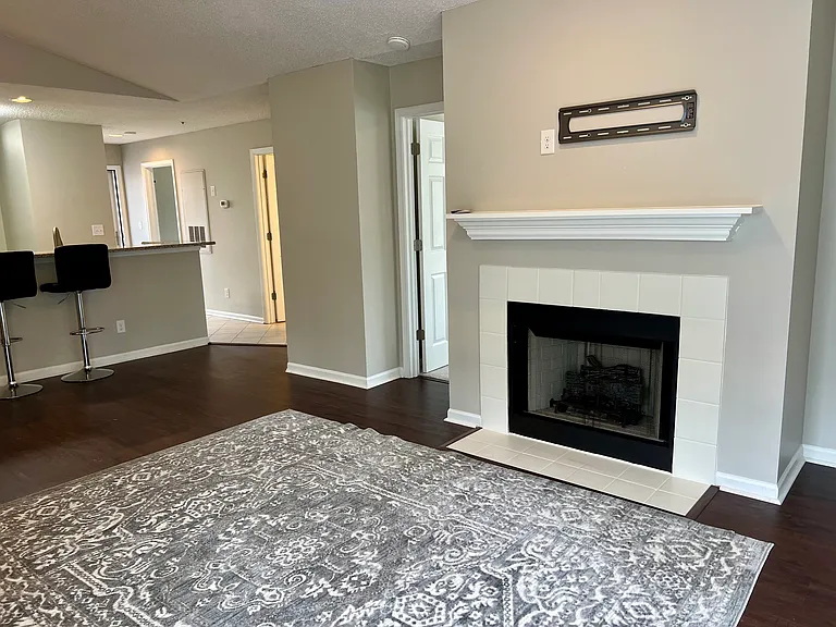 751 Southwest Dr — Photo 16