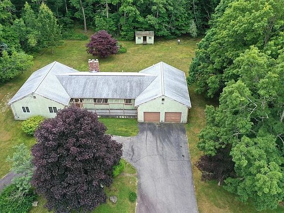 2nd image of 100 Lazywood Ln