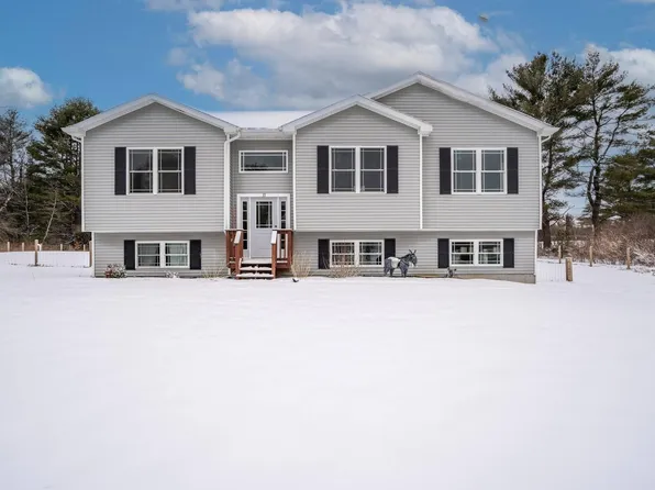 33 Heritage Drive, Sidney, ME 04330
