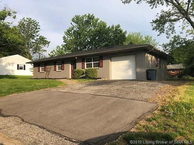 4019 Tye Ave photo 1
