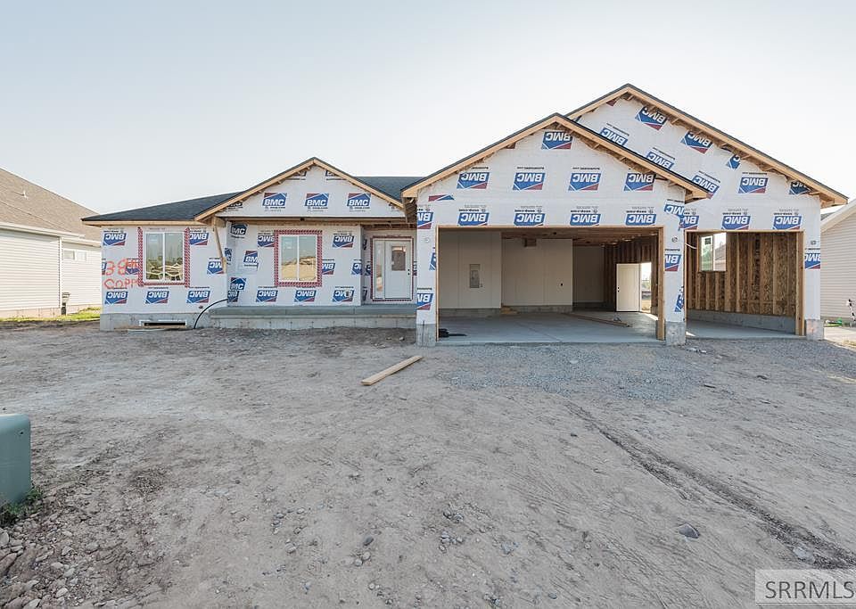1st image of 3844 Copper Ln