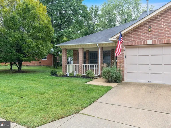 903 Yardarm Ln, Annapolis, MD 21401