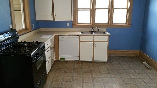 4th image of 3737 30th St SW