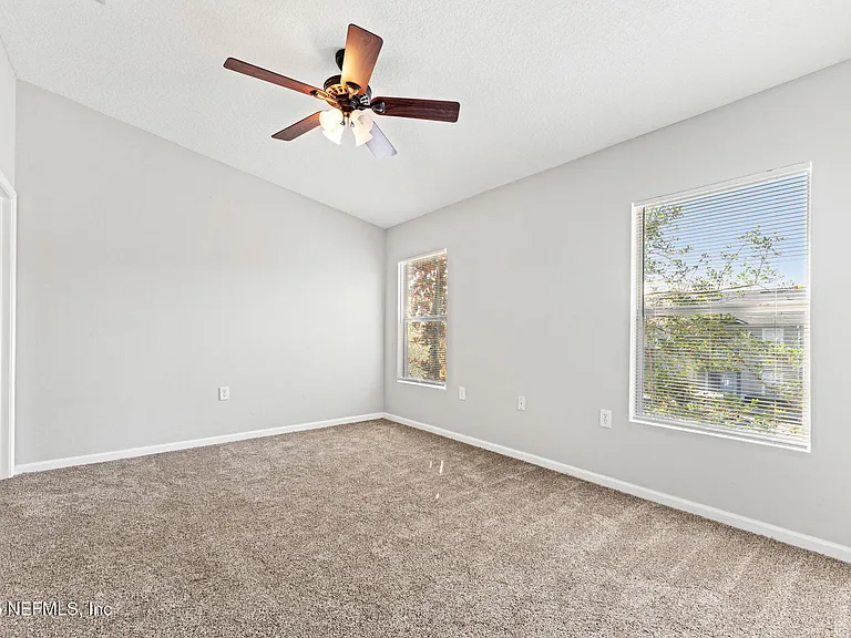5201 Playpen Dr #811 — Photo 11