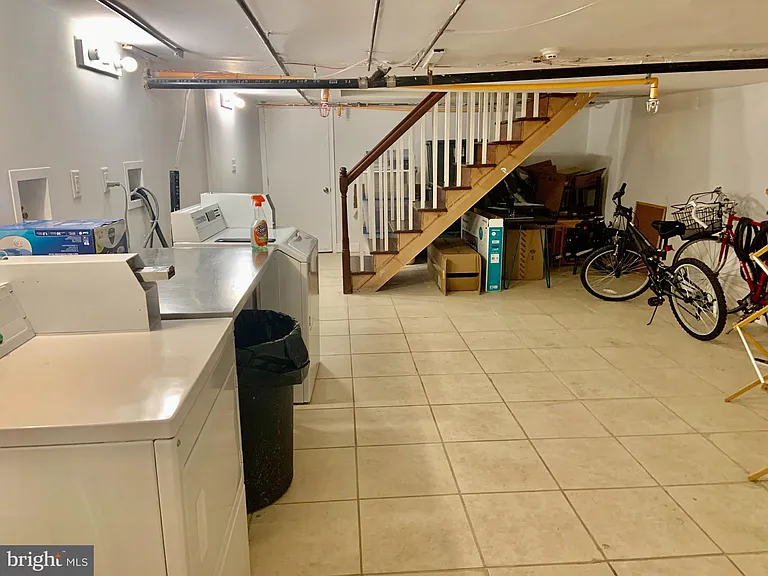 4706 Chestnut St #2A — Photo 2
