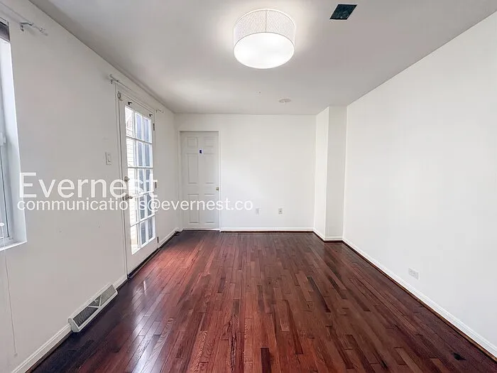 1631 S Charles St — Photo 9