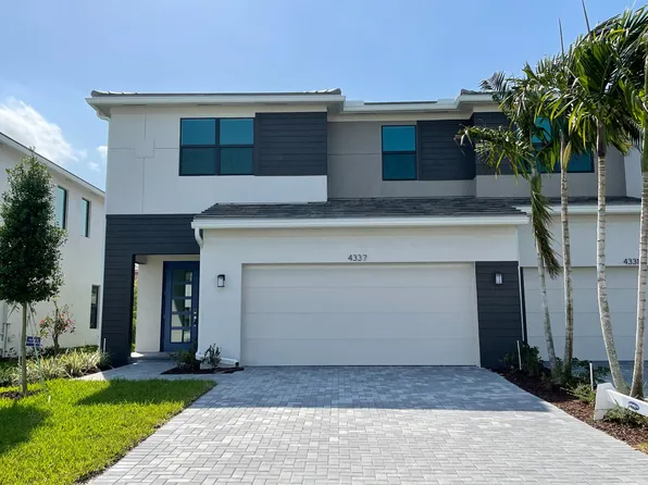 4337 Arcturus Ln, Lake Worth, FL 33467