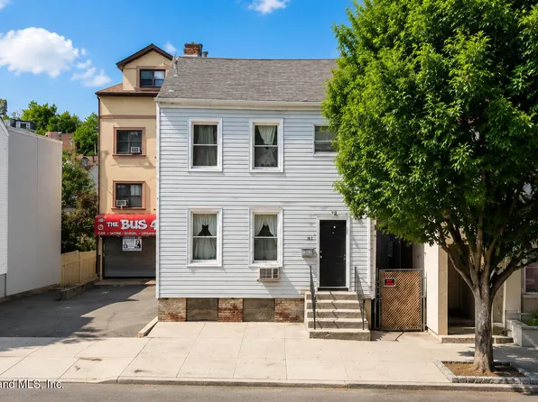 115 Victory Blvd, Staten Island, NY 10301