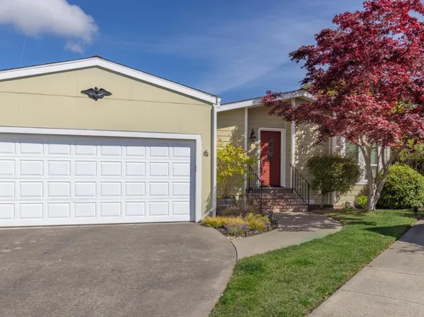 210 Daphne Drive, Napa, CA 94558