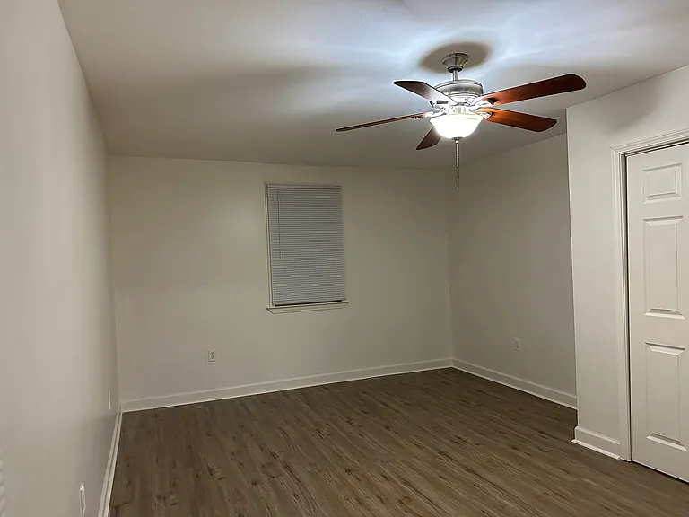 5017 Oak Dr #5017 — Photo 5