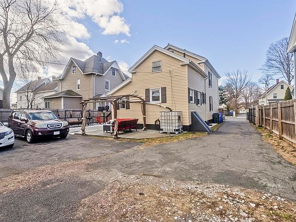 4th image of 15 Florida St