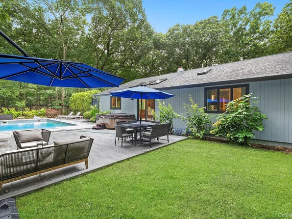2723 Deerfield Road, Southampton, NY 11963