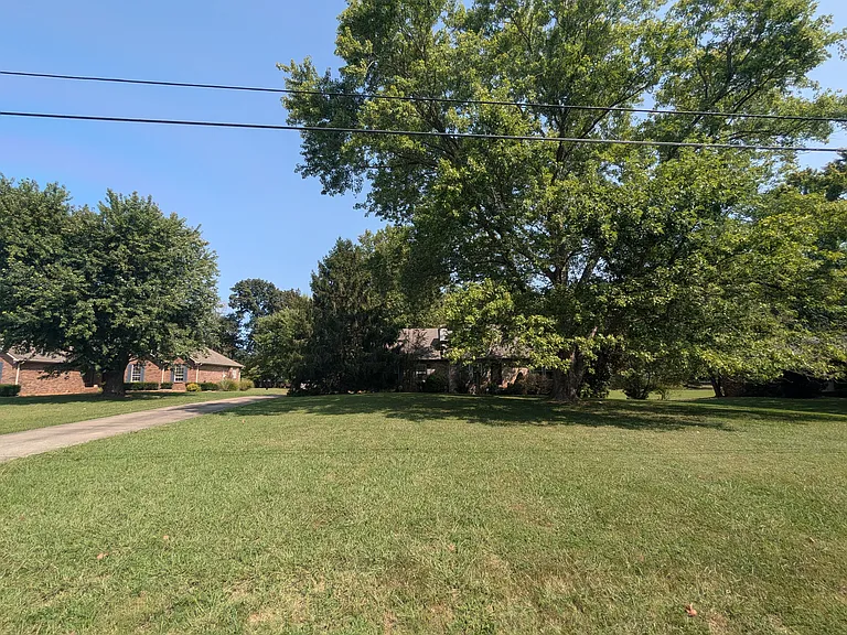 316 Southwinds Dr — Photo 26