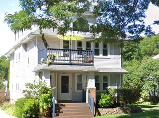 6422 W Lloyd St, Milwaukee, WI 53213