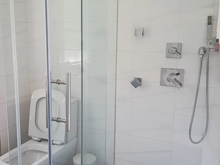 186 Selvage Ave — Photo 12