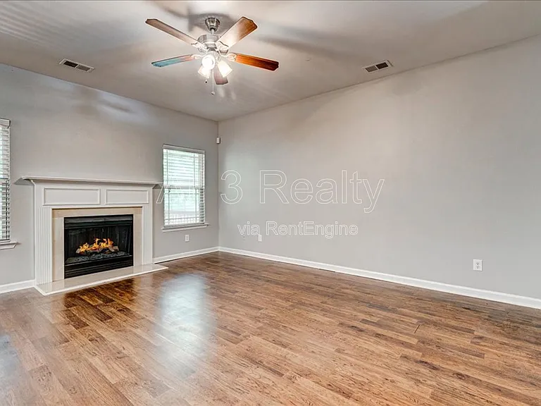 123 Wellbrook Ct NE — Photo 12