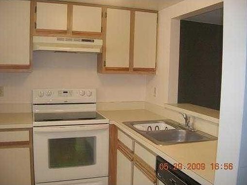 5th image of 4076 NW 90th Ave #4076
