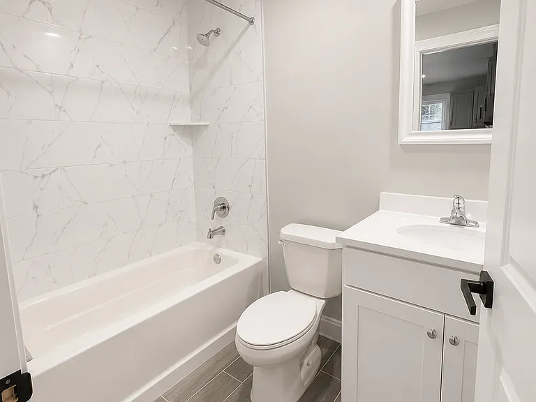 938 Morris Park Ave #1 — Photo 3