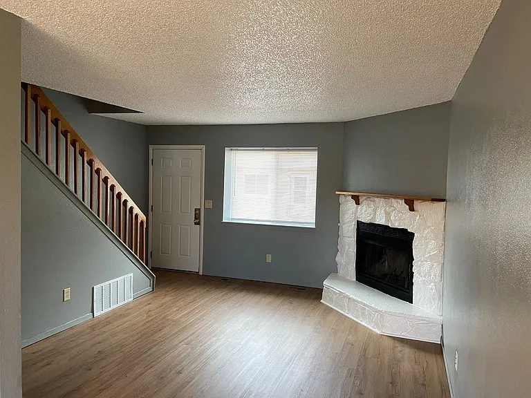 3178 Starlight Cir — Photo 2