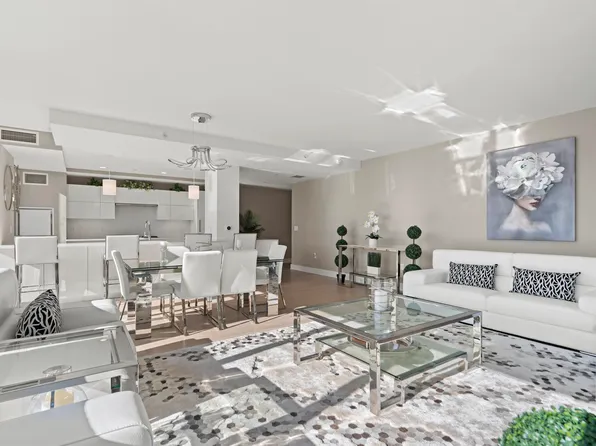 9 Avenue At Port Imperial image 7 of 34