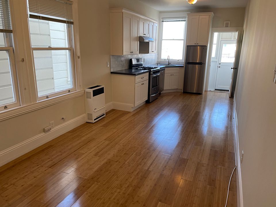 1st image of 45-47 Pearl St #45A