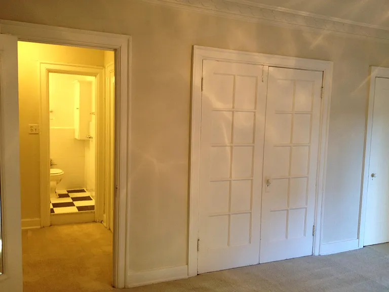 Mark Twain Apartments — Photo 20