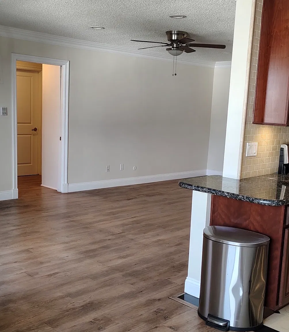 2 bed, 1.5 bath, 1300 sqft, $2,650 — Photo 4