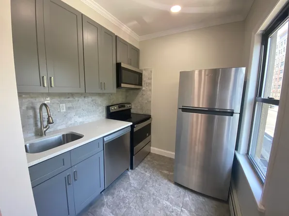 214 Vanburen Street image 1 of 12