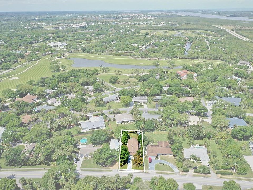 1st image of 670 Royal Palm Pl