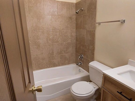 3rd image of 2802 E Idaho Ave #1