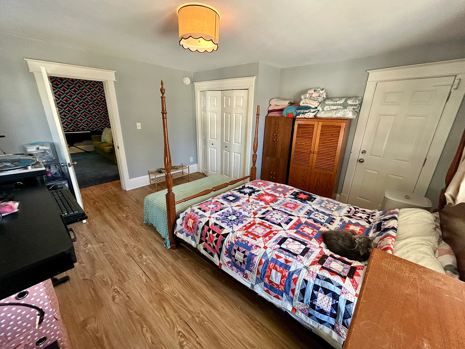 2 bed, 1025 sqft, $1,950 — Photo 3