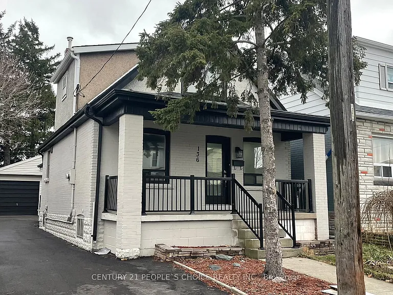 136 Edgemont St N — Photo 3