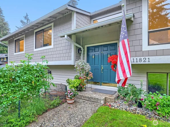 11821 NE 102nd Place, Kirkland, WA 98033