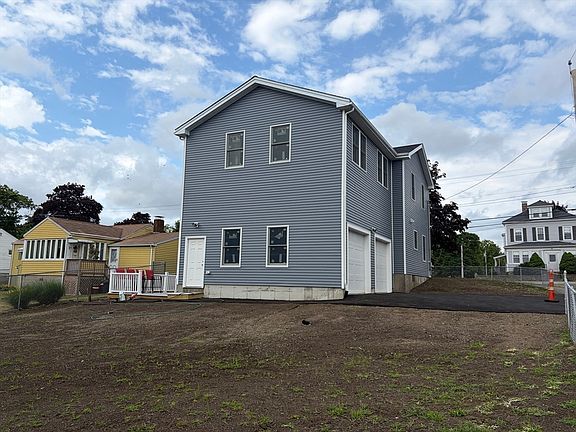 4th image of 500 Pond St