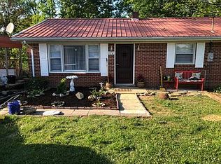 142 S Roberson Rd, Iron City, TN 38463