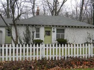 16495 Franklin St, Chagrin Falls, OH 44023