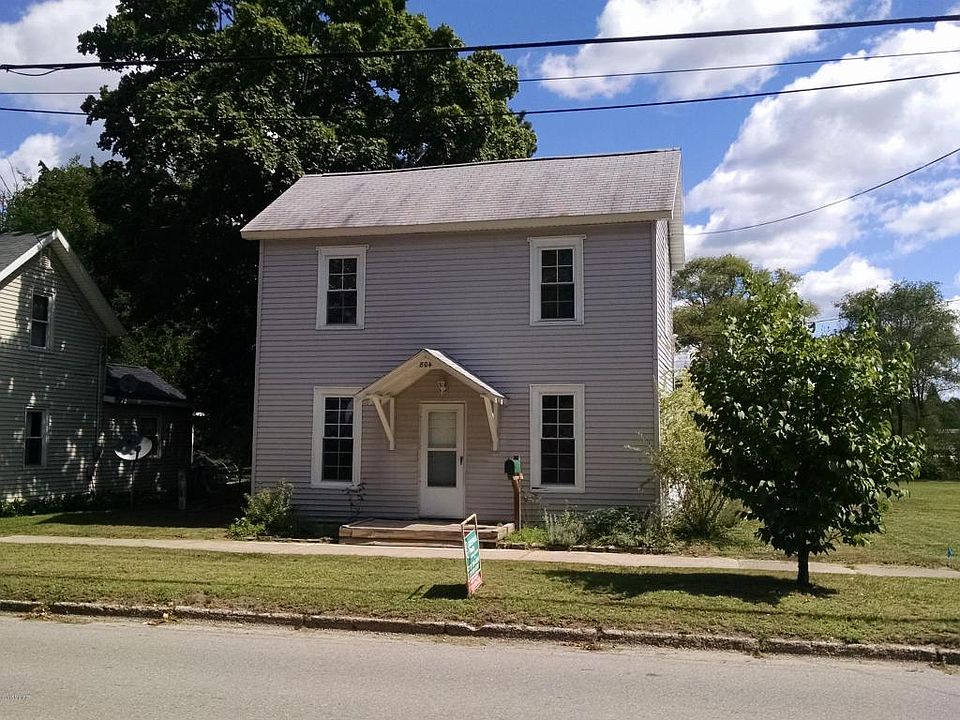 1st image of 804 N 4th Ave