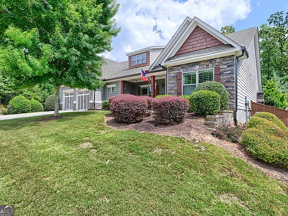 2nd image of 9 Lake Sydney Dr