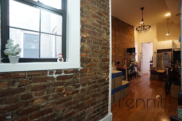 Rented by Rennit Inc. | media 14