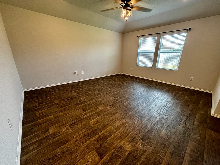 812 Indigo Way — Photo 9
